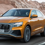 Audi Q8 en marche vue de coté