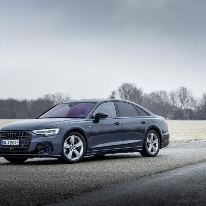 photo profil audi A8