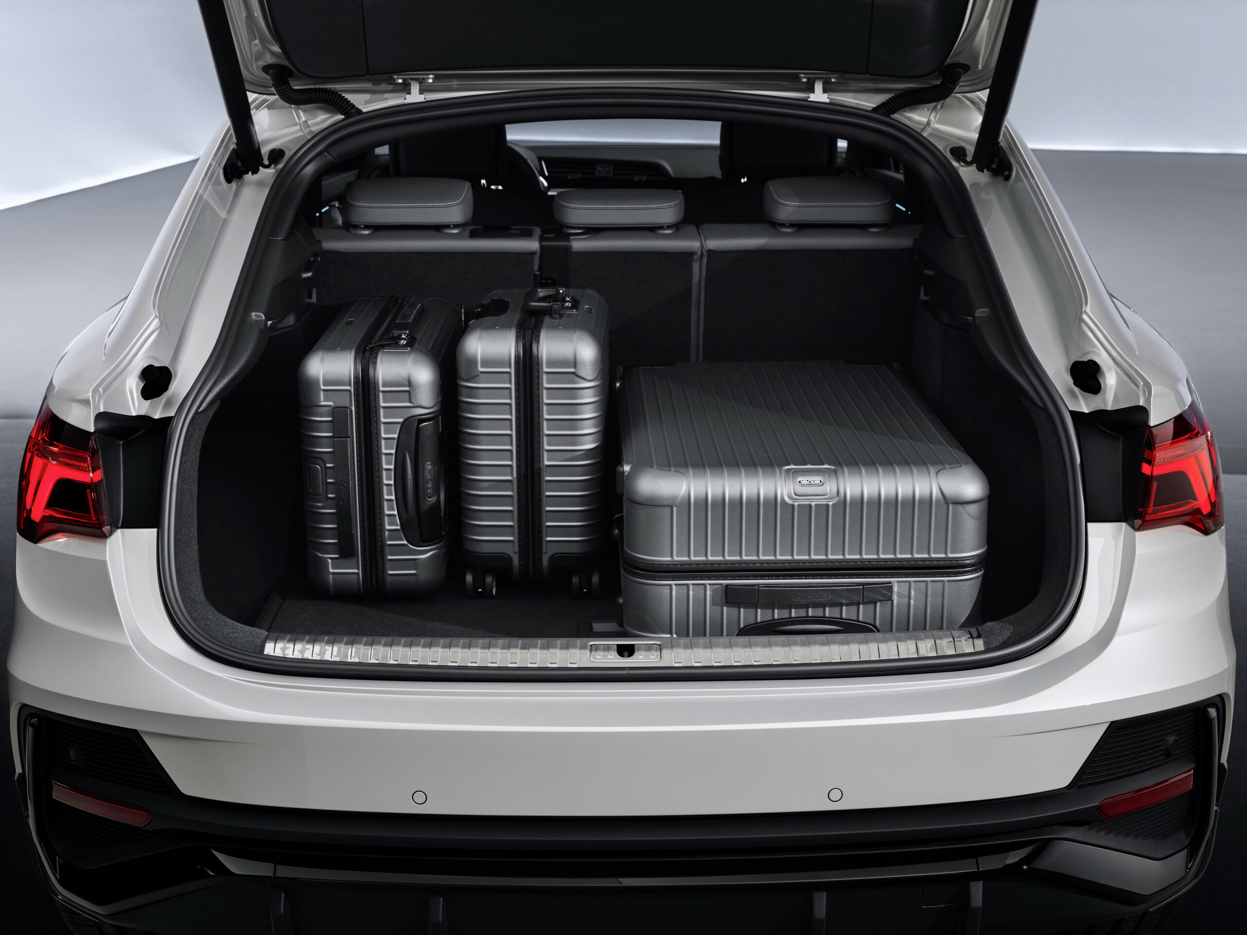 Audi Q3 Sportback coffre - location audi