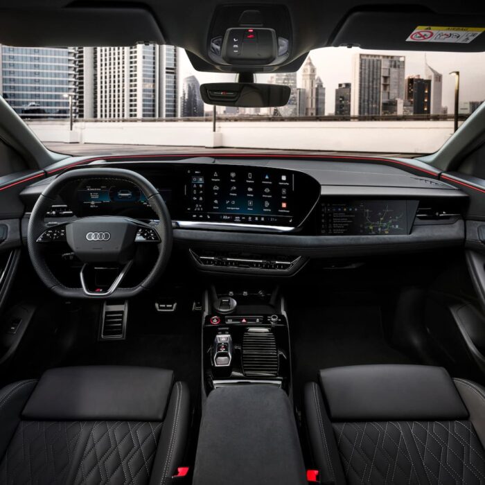 intérieur audi Q6 e-tron