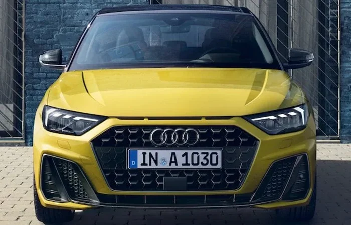 voiture audi-a1 sportback-jaune-de face